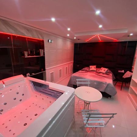נאפולי Samm B&B Porta San Gennaro מראה חיצוני תמונה